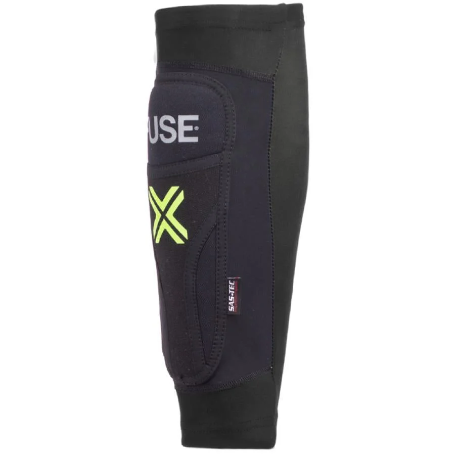Fuse Omega Shin/Whip Kids Pads - Image 3