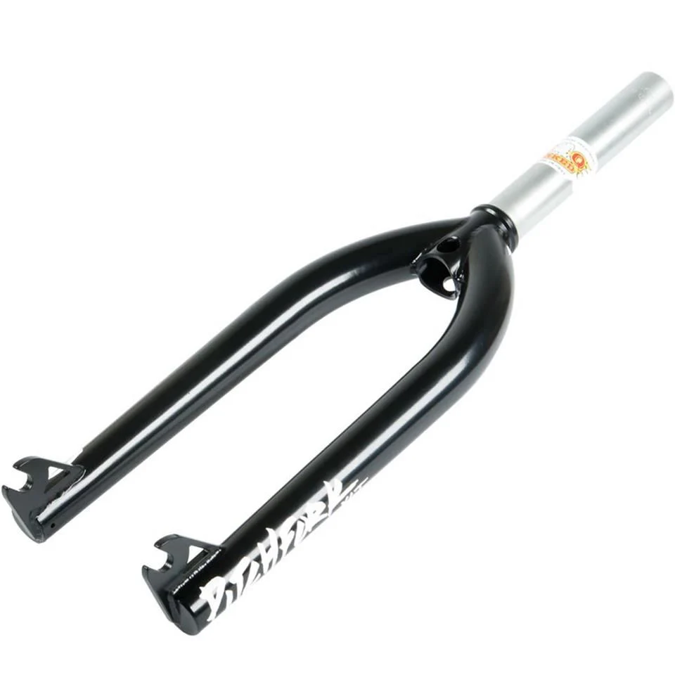 S&M 22" Tapered Pitchfork