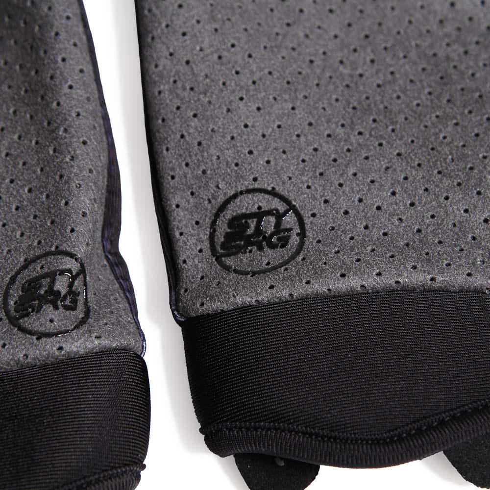 Stay Strong MAB Gloves - Black - Image 5